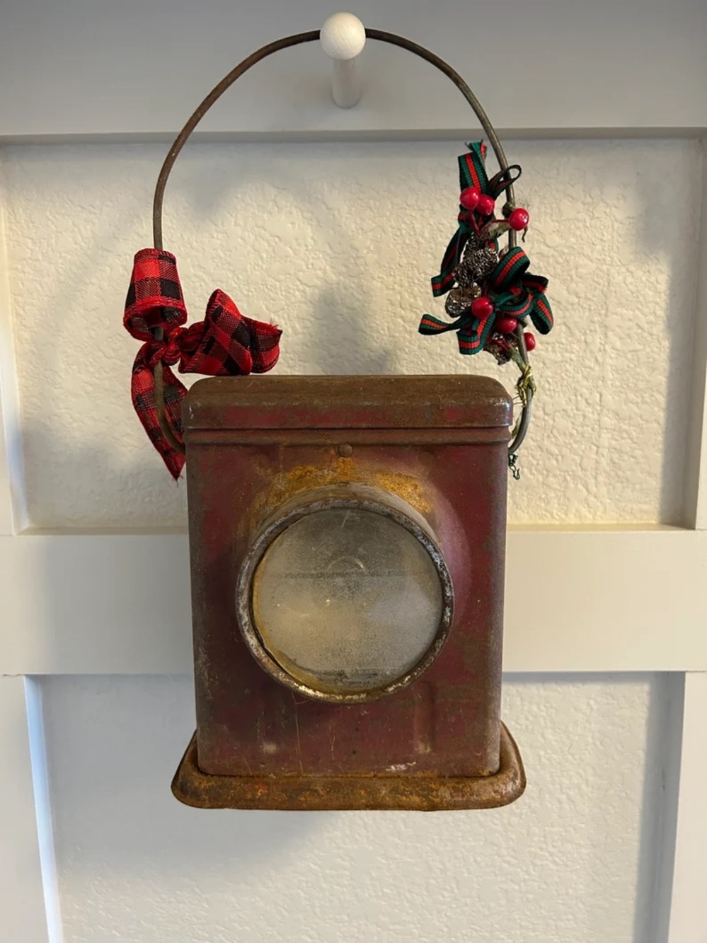 Red Vintage Holiday Lantern Home Decor
